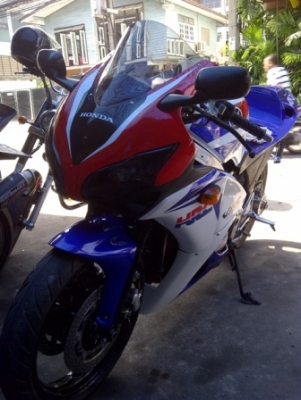 VFR400 NC24 รีบิวท์ใหม่ แฟริ่งแต่ง RC212 หน้า Cbr1000 ตัดลาย HRC ทะเบียนโอนขนส่งแท้ๆ