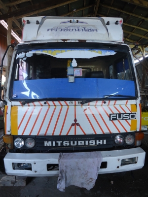 ขายรถบรรทุก  10 ล้อ Mitsubishi