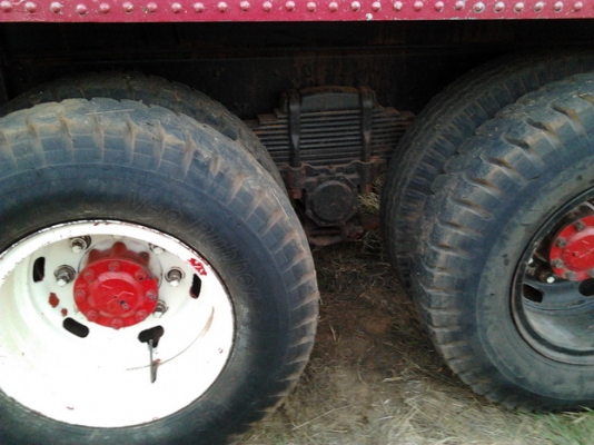 ISUZU ROCKY 175 HP TURBO 6BG1 สิบล้อดั๊มพ์ 2 เพลา ช่วงล่าง 2 เพลาเบรคใหญ่ของหลง FUSO อย่างดี ภายในเก่งสวยคอนโทรลครบ แอร์ พวงมาลัยเพาเวอร์ เบรคทริ๊ปฟี้ครบพร้อมใช้งาน กระบะดั๊มพืเหล็ก 12 ตันสภาพดี เอกสารทะเบียนครบถูกต้องทุกอย่างพร้อมโอนครับ