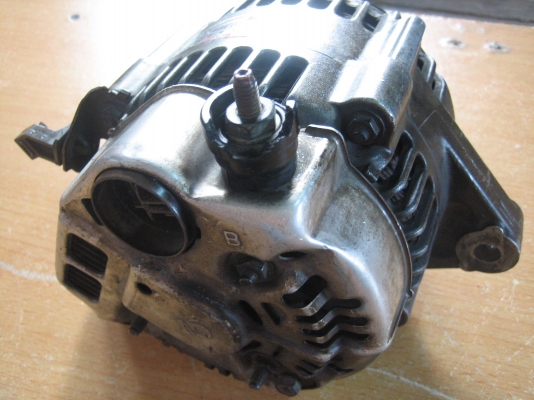 ขายไดชาร์จ  DENSO 80A ของแท้ติดรถ