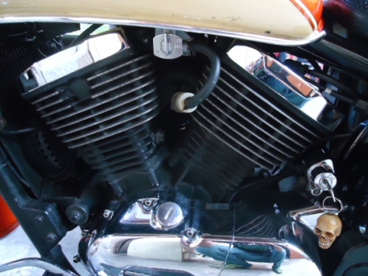 VULCAN CLASSIC 400 พร้อม INVOICE สรรพสามิต พรบ. เครื่องสภาพดีมาก แน่นๆไม่เยิ้ม ใส่ยางขอบขาว HARLEY ติดสปอตไลท์ กันล้ม แต่ง FATBOY ซื้อรถรับฟรีๆ แถมยางDUNLOPหน้า หลังสภาพใหม่ๆ มีดอกใหม่ แทบไม่เคยลงพื้นครับ เอาไปเลยอีกหนึ่งคู่ฟรีๆครับ ราคา 96,000.- VULCAN CLASSIC 400 พร้อม INVOICE สรรพสามิต พรบ. เครื่องสภาพดีมาก แน่นๆไม่เยิ้ม ใส่ยางขอบขาว HARLEY ติดสปอตไลท์ กันล้ม แต่ง FATBOY ซื้อรถรับฟรีๆ แถมยางDUNLOPหน้า หลังสภาพใหม่ๆ มีดอกใหม่ แทบไม่เคยลงพื้นครับ เอาไปเลยอีกหนึ่งคู่ฟรีๆครับ ราคา 96,000.-