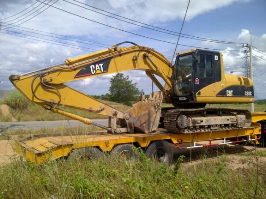 บริการ ขนย้ายรถแบคโฮ และเครื่องจักรกลหนัก โดยรถ 6-18ล้อ ทั่วประเทศ ราคากันเอง