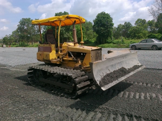 รถแทรกเตอร์ KOMATSU D20P-5 พร้อมใช้งานเจ้าของขายเอง