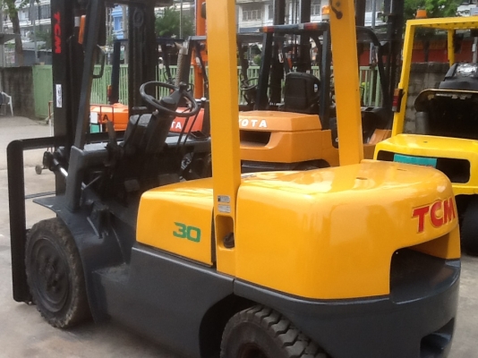 ขายถูกๆ ต้อนรับปีใหม่ รถยก TCM  3 ตัน เสาสูง 3 เมตร เกียร์ออโต้ เครื่องดีเซล