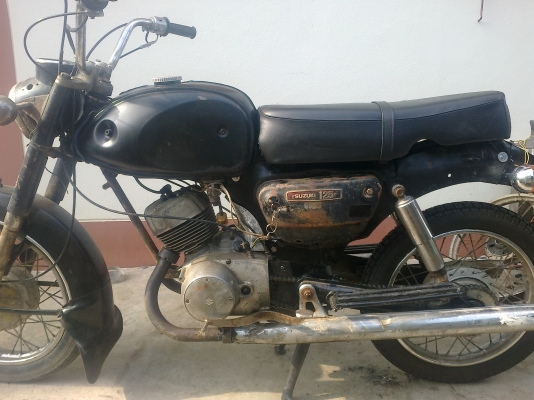 อร่อยหัวเขา  ติดต่อ 081-931-5032