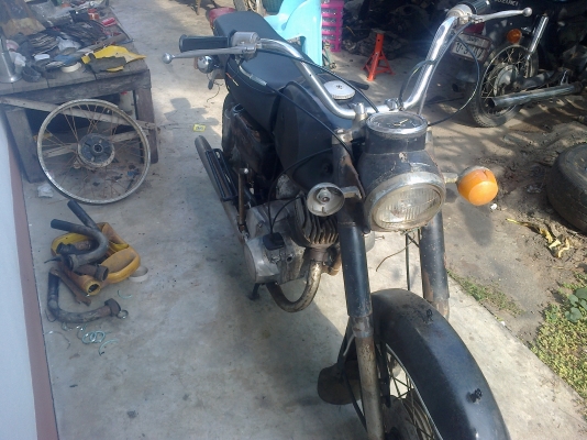 อร่อยหัวเขา  ติดต่อ 081-931-5032