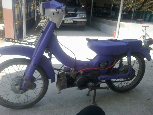 อร่อยหัวเขา  ติดต่อ 081-931-5032