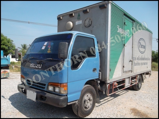 ขายด่วน รถบรรทุก 6 ล้อ ISUZU NQR 130 แรง(รถห้าง) ตู้แห้ง 3 บานยาว 5.5M สภาพสวยมาก พร้อมใช้ ราคาสุดคุ้ม