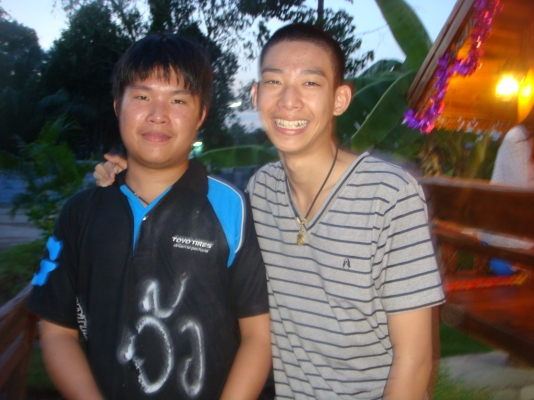 สวัสดีปีใหม่-2556-พี่เสือ-ทีมงาน-เเละเพื่อนๆสมาชิกทุกท่าน