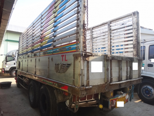 ขายด่วนรถ  10  ล้อเพลาเดียว  ISUSU  DEGA   195  กระบะมิเนียม  พร้อมใช้งาน