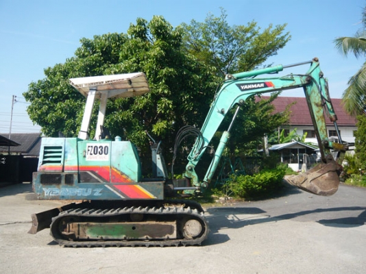 ขายแบคโฮ YANMAR YB251UZ-FZ030 สภาพดี พร้อมใช้งาน