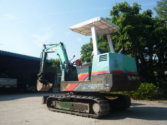 ขายแบคโฮ YANMAR YB251UZ-FZ030 สภาพดี พร้อมใช้งาน