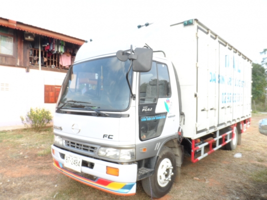 จะเอาไปติดกระบะคับHINO FC4JHKA 140 แรง ปี2540 รถห้าง ยาว 5.5 เมตร เบรคจิฟฟี่ประกันชั่น1