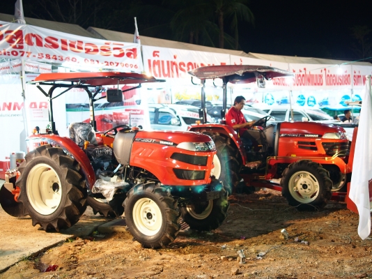 จำหน่ายรถไถ รถแทรกเตอร์ ISEKI อิเซกิ และ MASSEYFERGUSON แมสซี่เฟอร์กุสัน จำหน่ายรถไถ รถแทรกเตอร์ ISEKI อิเซกิ และ MASSEYFERGUSON แมสซี่เฟอร์กุสัน