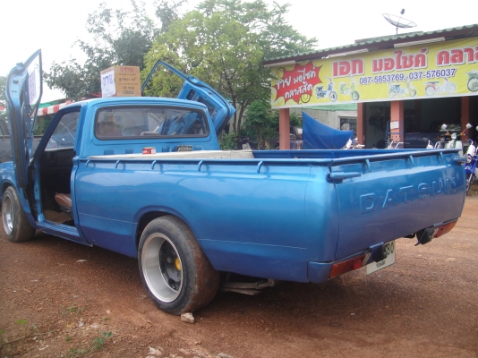 ขาย ดัสสัน 620  5 ขอ เครื่องเดิม สีสวย แม็ก 15 ประตูปีกนก ติดแก๊สแล้ว เครื่องเสียงชุดใหญ่