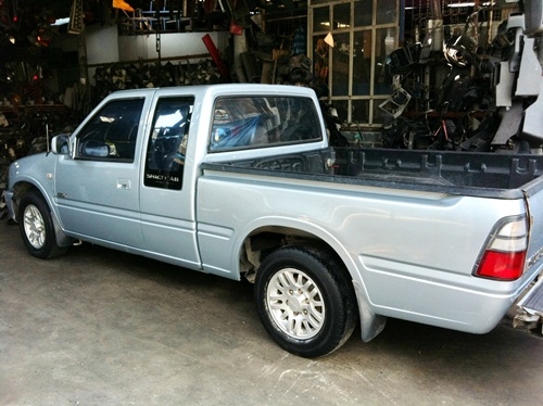 ขายด่วน ISUZU slx cab ปี2001 ขายด่วน ISUZU slx cab ปี2001