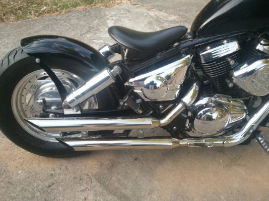 SUZUKI DESPARADO 400 เครื่องสภาพดีแน่นๆ ไม่เยิ้ม มีอินวอยซ์พร้อมสรรพสามิต แต่ง BOBBER ราคา 72,000.- SUZUKI DESPARADO 400 เครื่องสภาพดีแน่นๆ ไม่เยิ้ม มีอินวอยซ์พร้อมสรรพสามิต แต่ง BOBBER ราคา 72,000.-