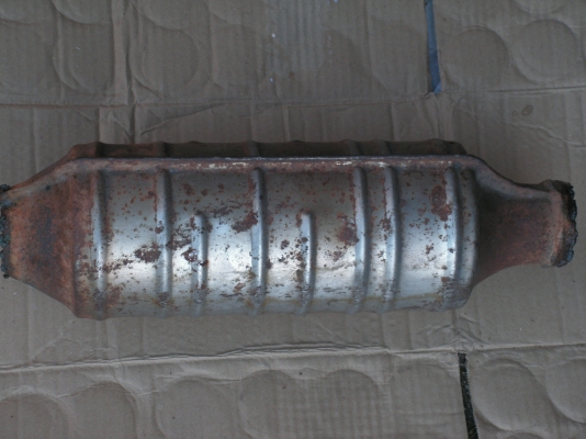 ท่อเเคทไฟเตอร์2001Z(ช่างมดอยู่สุรินทร์รับไปดูเเลต่อแล้วครับ)