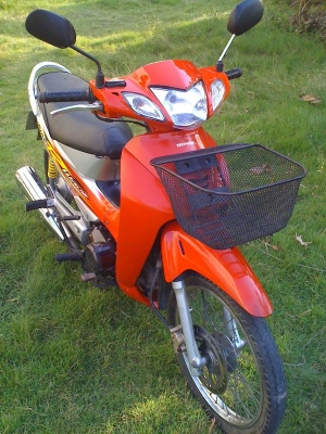 เวฟ 125 R ปี 48 มือแรกด่วน