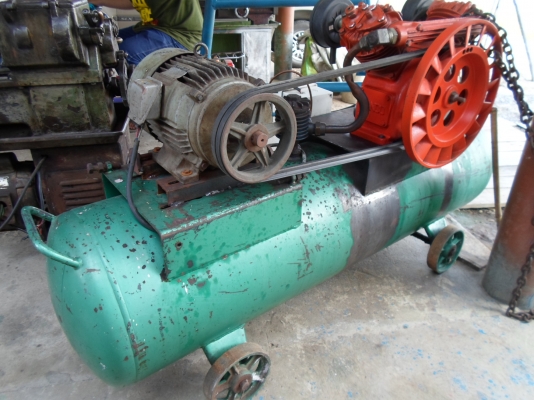 ปั๊มลมฟูเซ็ง  ไต้หวัน  300  ลิตร  ขายตามสภาพ  25,000