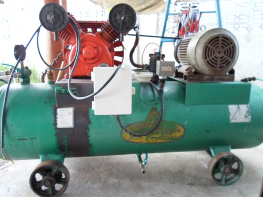 ปั๊มลมฟูเซ็ง  ไต้หวัน  300  ลิตร  ขายตามสภาพ  25,000