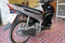 ขาย HONDA AIR BLADE  สภาพเดิมๆ เครื่องเดิมๆแน่น ทะเบียนพร้อมโอน