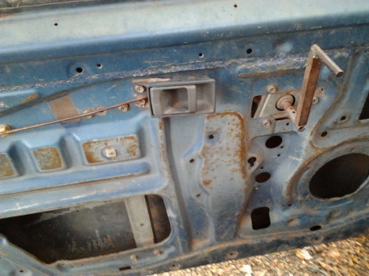 **ปรับราคารับปีใหม่ !!! 5 วัน เท่านั้น!! ขาย กระบะตอนเดียว NISSAN บิ๊กเอ็ม LD20 ปี29/86 เครื่องLD20 แน่นๆ ไม่หลวม ลงเล่มแล้ว ช่วงล่างดี คัสซีพอใช้ ยางดี กระบะมีผุบ้าง ภายในดี เบาะมีขาด พร้อมลุยงาน เข้าไร่ เข้าสวน ขายตามสภาพ ***ขายแล้วครับขอบคุณ Truck2hand