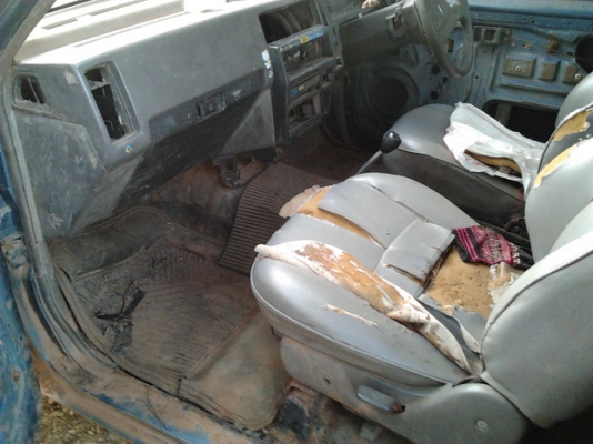 **ปรับราคารับปีใหม่ !!! 5 วัน เท่านั้น!! ขาย กระบะตอนเดียว NISSAN บิ๊กเอ็ม LD20 ปี29/86 เครื่องLD20 แน่นๆ ไม่หลวม ลงเล่มแล้ว ช่วงล่างดี คัสซีพอใช้ ยางดี กระบะมีผุบ้าง ภายในดี เบาะมีขาด พร้อมลุยงาน เข้าไร่ เข้าสวน ขายตามสภาพ ***ขายแล้วครับขอบคุณ Truck2hand