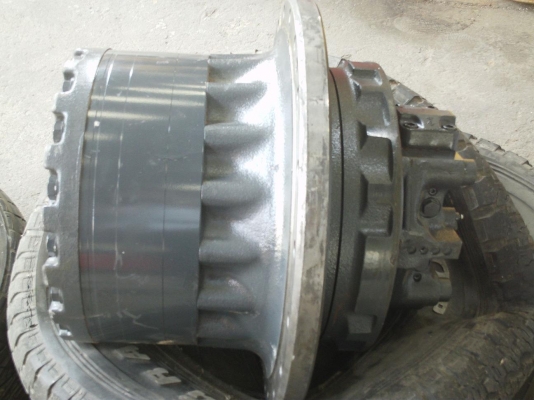 ตัวเดินKOMATSU PC200-7และ8