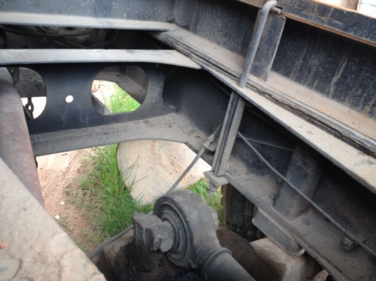 รถฮีโน่ 10 ล้อดั๊ม  FM3M  240 แรงม้า  ปี 39  สนใจติดต่อ 081 - 6079515