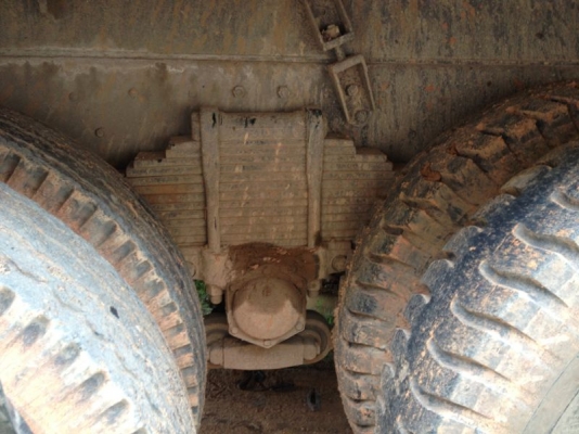 รถฮีโน่ 10 ล้อดั๊ม  FM3M  240 แรงม้า  ปี 39  สนใจติดต่อ 081 - 6079515