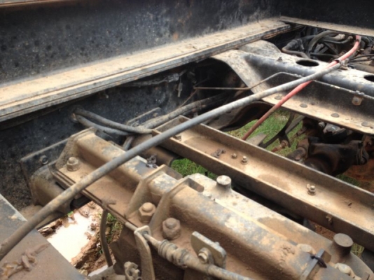 รถฮีโน่ 10 ล้อดั๊ม  FM3M  240 แรงม้า  ปี 39  สนใจติดต่อ 081 - 6079515