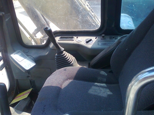 รถขุด KOMATSU PC120-6E รถสวย มีทะเบียนครบ ราคาต่อรอง