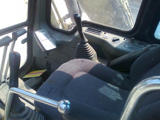 รถขุด KOMATSU PC120-6E รถสวย มีทะเบียนครบ ราคาต่อรอง