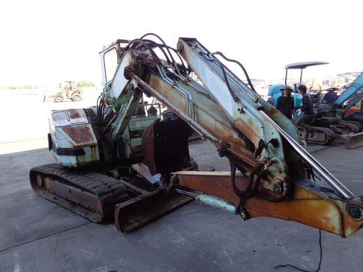 ขายKOBELCO--50--UR1.รุ่นตัวเดินใหญ่มาไทยแล้ว