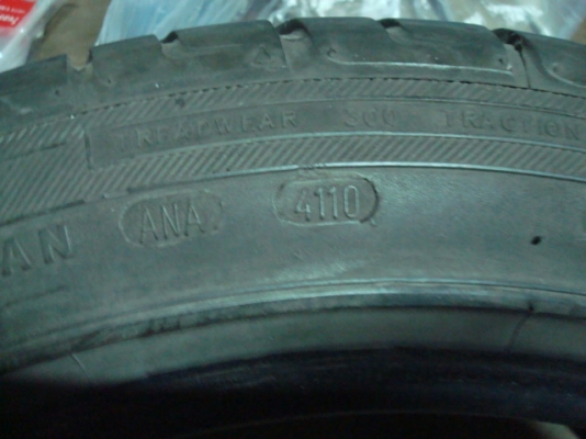 ขายยางถูกครับ4เส้น2000ครับ