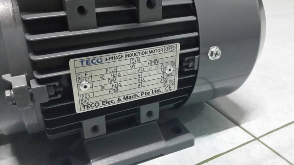 ขายมอเตอร์ยี่ห้อTECO 1แรง สภาพสวยๆ ขายมอเตอร์ยี่ห้อTECO 1แรง สภาพสวยๆ