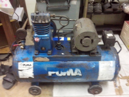 ขายปั๊มลม 36 ลิตร PUMA มือสามสภาพดี ใช้งานปกติ ขายปั๊มลม 36 ลิตร PUMA มือสามสภาพดี ใช้งานปกติ