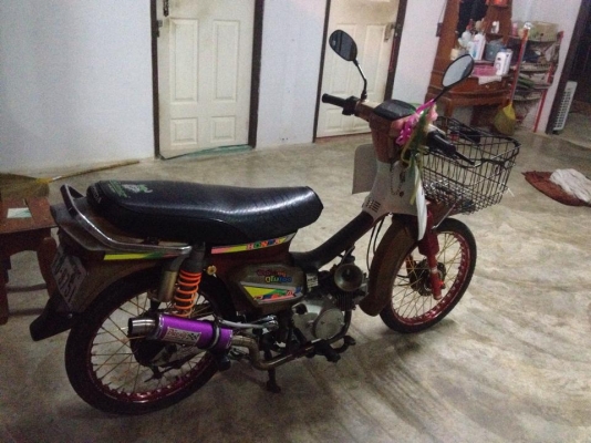 ขายดรีมคุรุสภาแห้งๆไม่มีผุ เครื่อง125 ลูกโตโมเต็ม ทะเบียน 23,000 บาท 0861223256 ต้นสุ1000