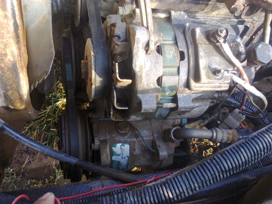 ขายหกล้อดั้มพ์ อีซูสุ NPR 115HP เฟืองท้ายเอฟ แอร์เย็น