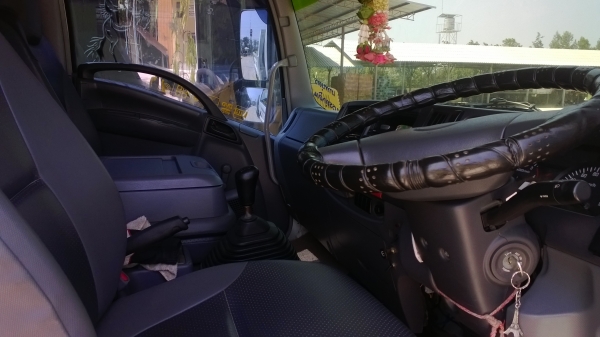 ISUZU FRR 210 แรง ปี**52 ติดเครน(เฮียบ)3ตัน ไมล์156000กม.รถสวยมาก..