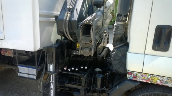 ISUZU FRR 210 แรง ปี**52 ติดเครน(เฮียบ)3ตัน ไมล์156000กม.รถสวยมาก..