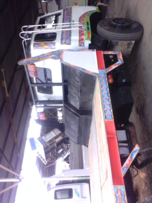 นิสสัน ยูดี CW-30