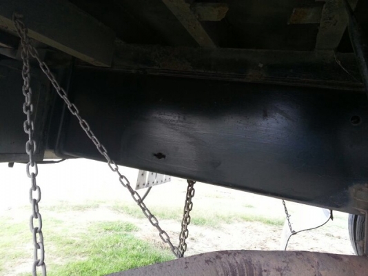 รถฮีโน่ 10 ล้อ ตู้เย็น FL1J  210 แรงม้า. ปี 40  สนใจติดต่อ 081 - 6079515