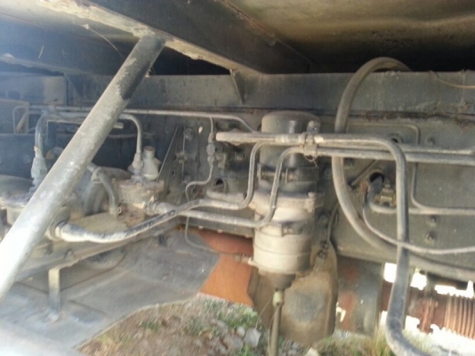 รถฮีโน่ 10 ล้อ ตู้เย็น FL1J  210 แรงม้า. ปี 40  สนใจติดต่อ 081 - 6079515