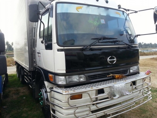 รถฮีโน่ 10 ล้อ ตู้เย็น FL1J  210 แรงม้า. ปี 40  สนใจติดต่อ 081 - 6079515