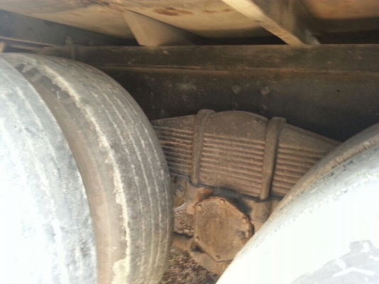 รถฮีโน่ 10 ล้อ ตู้เย็น FL227  220 แรงม้า.  ( ราคา 820,000 บาท. ) สนใจติดต่อ 081 - 6079515