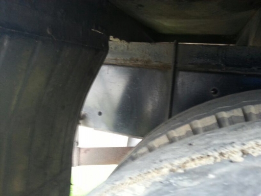 รถฮีโน่ 10 ล้อ ตู้เย็น FL227  220 แรงม้า.  ( ราคา 820,000 บาท. ) สนใจติดต่อ 081 - 6079515