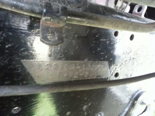 รถฮีโน่ 10 ล้อ ตู้เย็น FL227  220 แรงม้า.  ( ราคา 820,000 บาท. ) สนใจติดต่อ 081 - 6079515