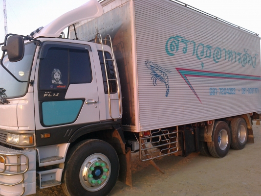ขายรถบรรทุกสิบล้อตู้ HINO  FL3H เพลาเดียว